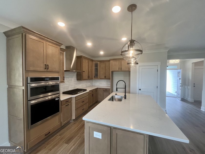Fall in love with the Raleigh by Eastwood Homes, thoughtful - photo 5