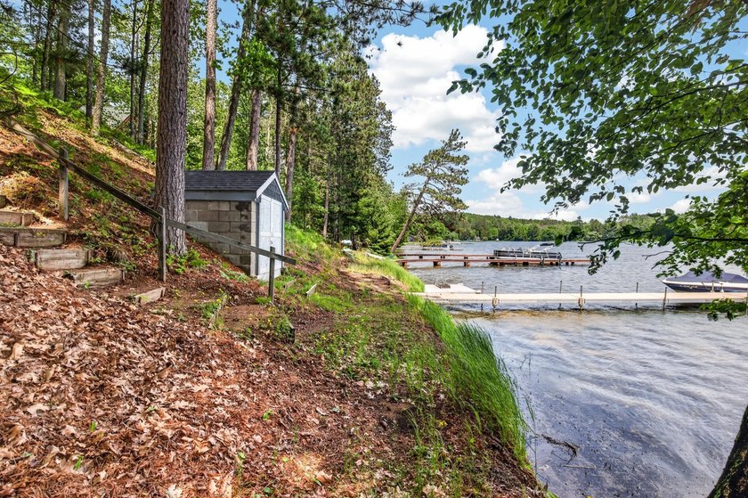 Enjoy stunning water views from this 2-bedroom, 1-bathroom cabin - photo 11