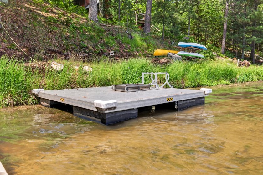 Enjoy stunning water views from this 2-bedroom, 1-bathroom cabin - photo 12