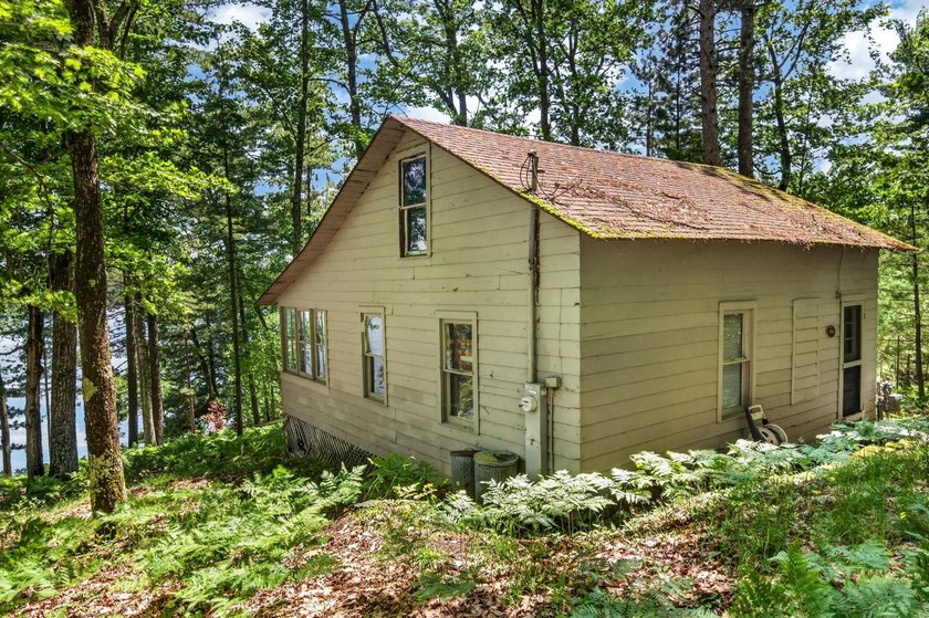 Enjoy stunning water views from this 2-bedroom, 1-bathroom cabin - photo 22