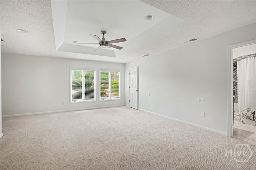 Location, location, location: single story living convenient to - photo 18