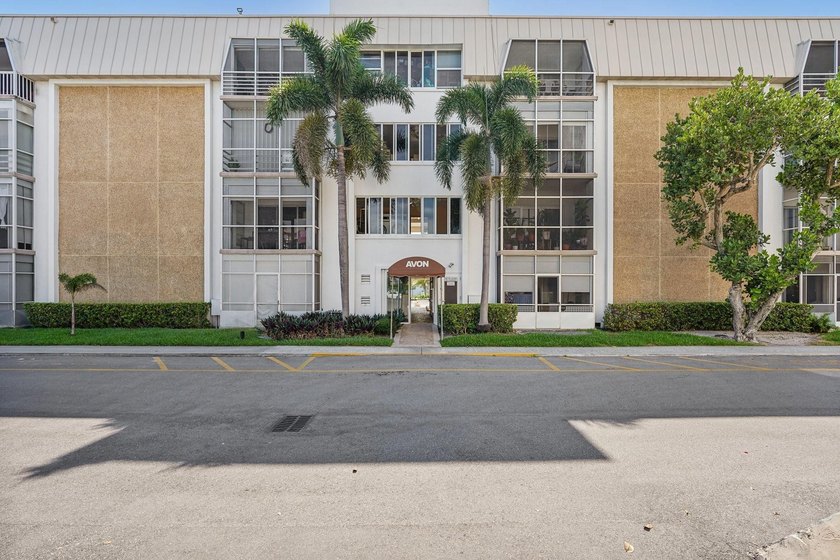 Investor Special, rented at $1900 a month through April '27 - photo 20