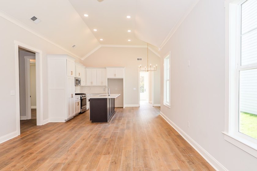 One level Birch Plan! OXFORD school district for an affordable - photo 8