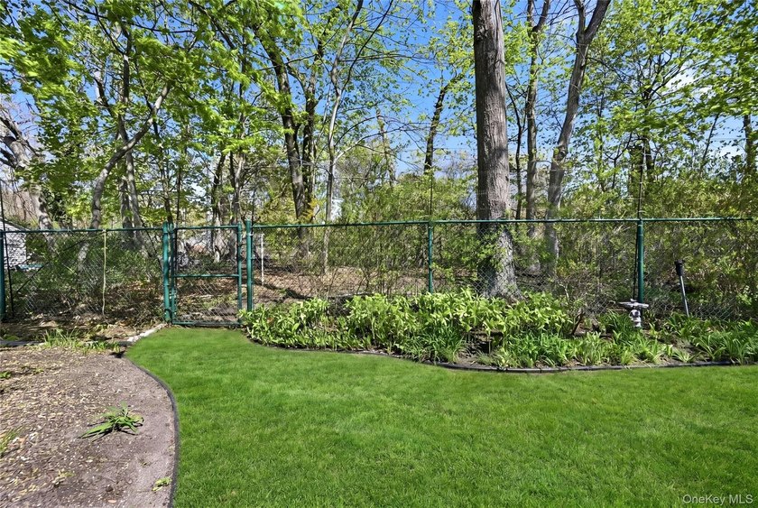 HUGE PRICE REDUCTION!!! This is your opportunity to take a - photo 29