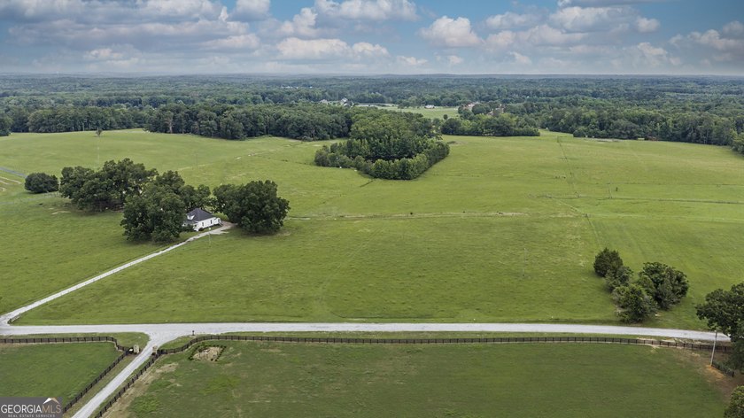 This property sits on a beautiful stretch of Mask Road and - photo 6