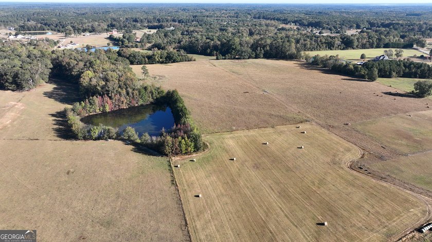 This property sits along one of the most peaceful stretches of - photo 6