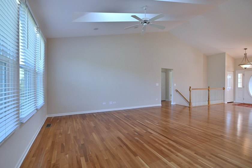 BEAUTIFUL, rare, and hard to find in the area, this upgraded - photo 21