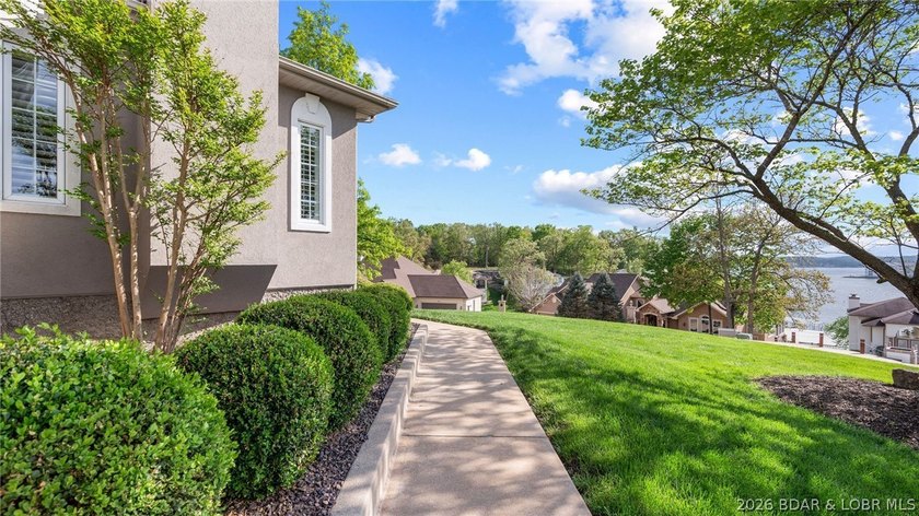 Year round lake views in the highly sought-after Regency Cove - photo 48
