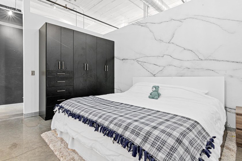 Your premier opportunity to live in The CW Lofts is available! - photo 15
