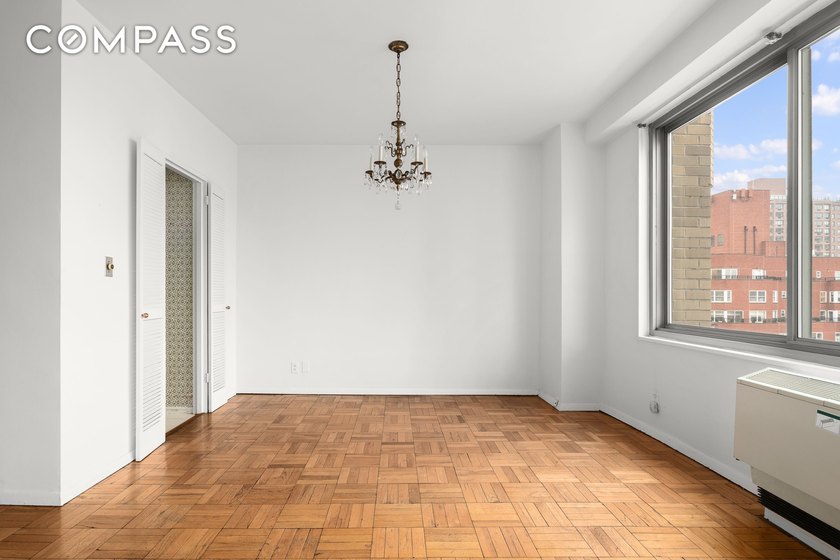 Bring your contractor and seize the opportunity to purchase an - photo 2