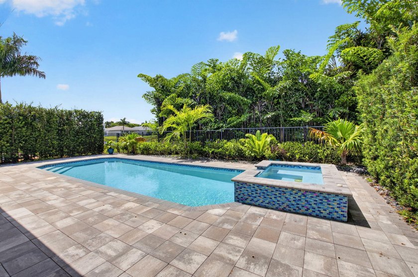 Impeccably upgraded 4-bedroom, 4-full-bath Geneva model in the - photo 36