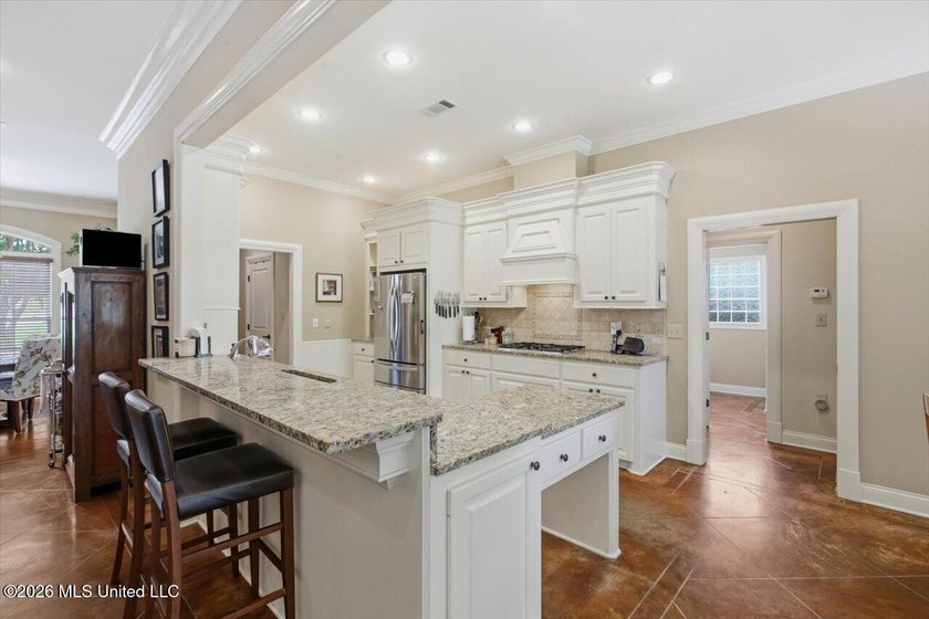 Located directly on the water in Lake Caroline, this beautifully - photo 14