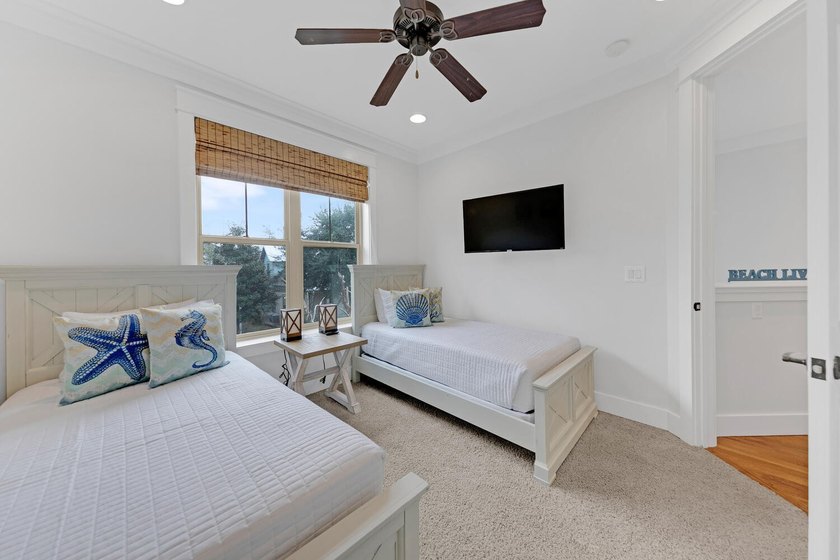 Quaint 3-bedroom, 2.5-bath Craftsman home in exclusive Grayton - photo 15