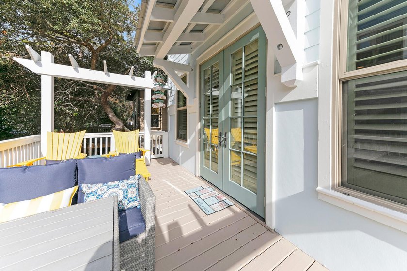 Quaint 3-bedroom, 2.5-bath Craftsman home in exclusive Grayton - photo 46