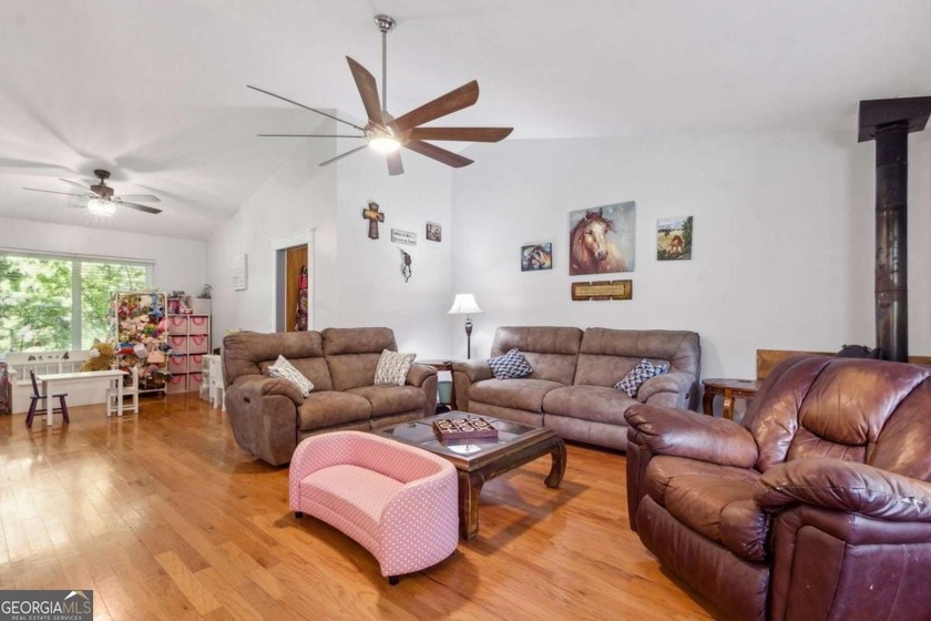 *Back on the market at no fault to sellers or the home!* Welcome - photo 8