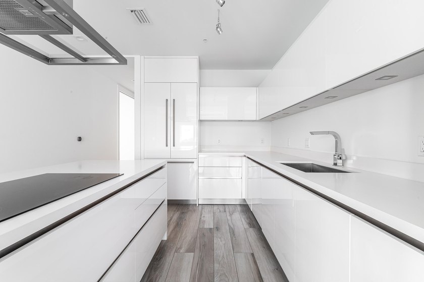 Spacious residence with an open concept floor plan, featuring 2 - photo 3