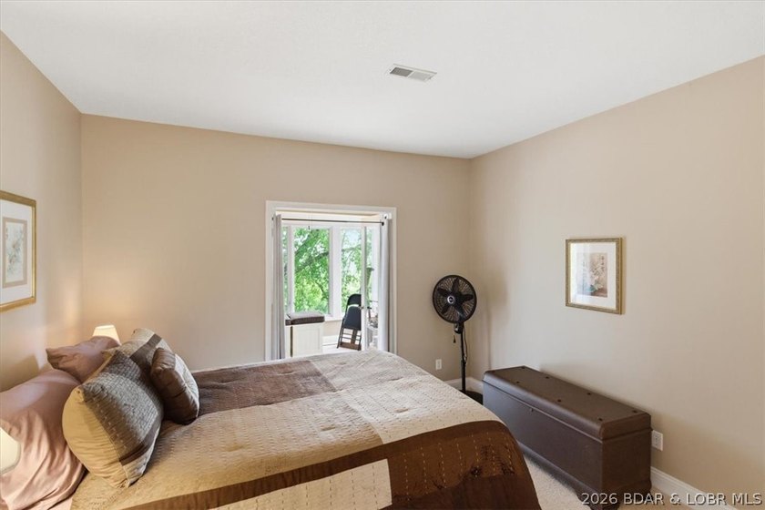 Spacious 2-bedroom, 2-bath condo in Osage Vistas (formerly Four - photo 14