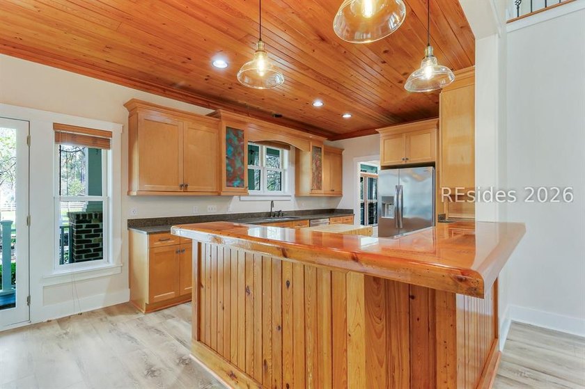 Arguably one of the most coveted estates in Rose Dhu Creek - photo 21