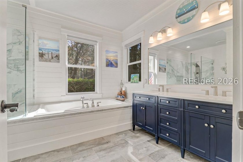 Arguably one of the most coveted estates in Rose Dhu Creek - photo 32