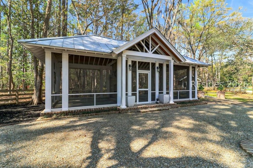 Arguably one of the most coveted estates in Rose Dhu Creek - photo 49