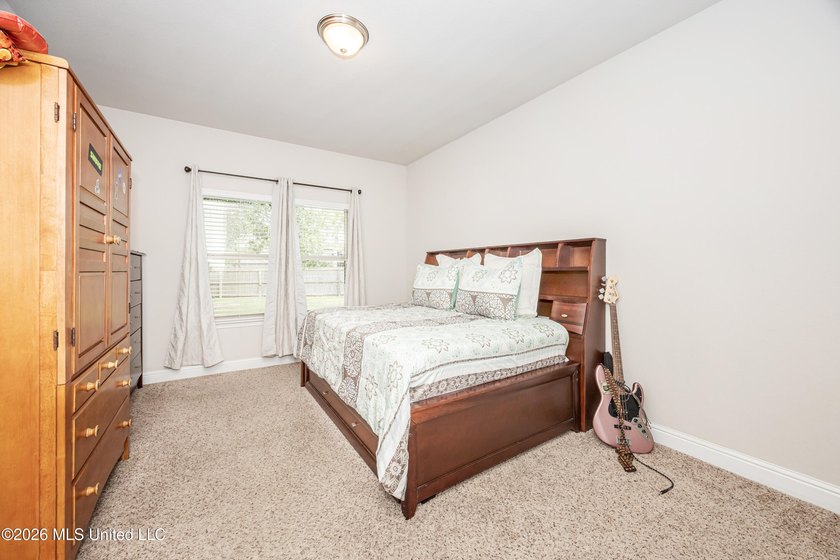 BACK ON THE MARKET AT NO FAULT OF SELLER. HOME APPRAISED FOR - photo 38