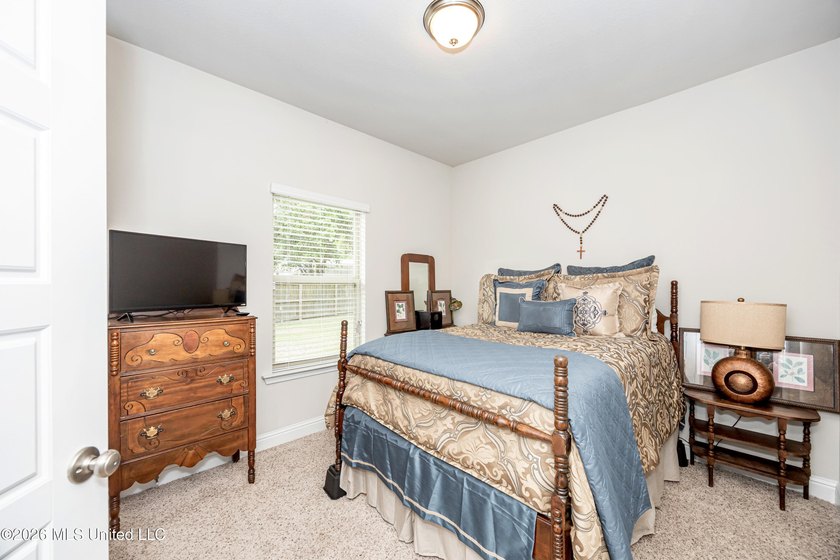 BACK ON THE MARKET AT NO FAULT OF SELLER. HOME APPRAISED FOR - photo 46