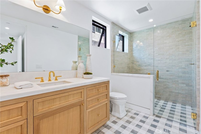 Experience exceptional coastal living in this brand-new custom - photo 21