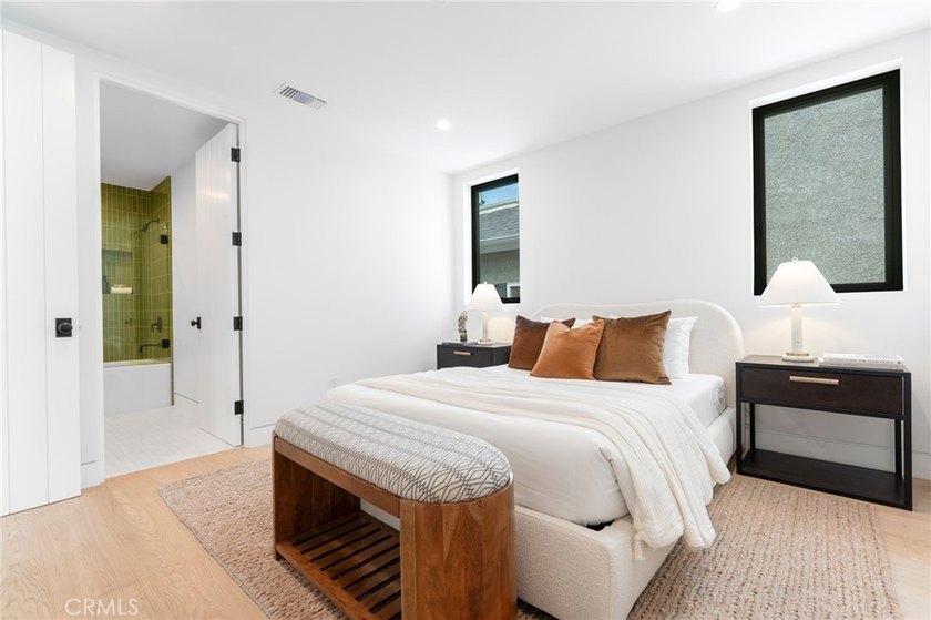 Experience exceptional coastal living in this brand-new custom - photo 24