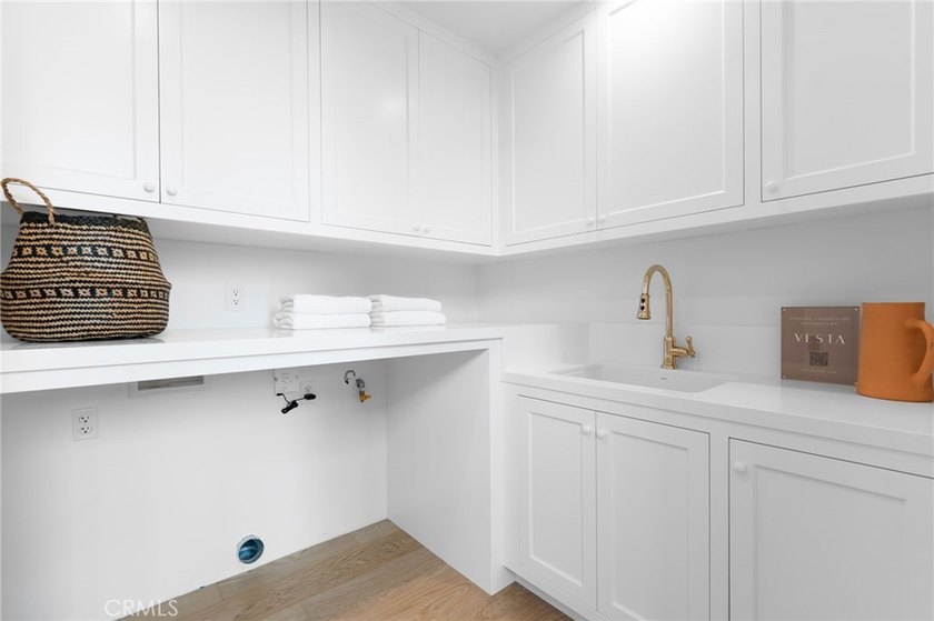 Experience exceptional coastal living in this brand-new custom - photo 26