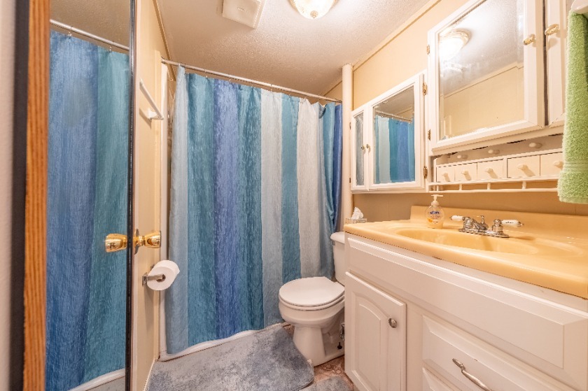 Rental friendly neighborhood, gentle walk to water! - photo 25