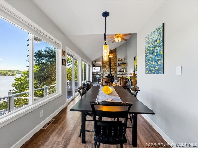 Great Lake View and nice open Decks with a Hot Tub! Vaulted - photo 15