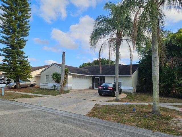 great property option located in Lee Estate. This corner-lot - photo 2