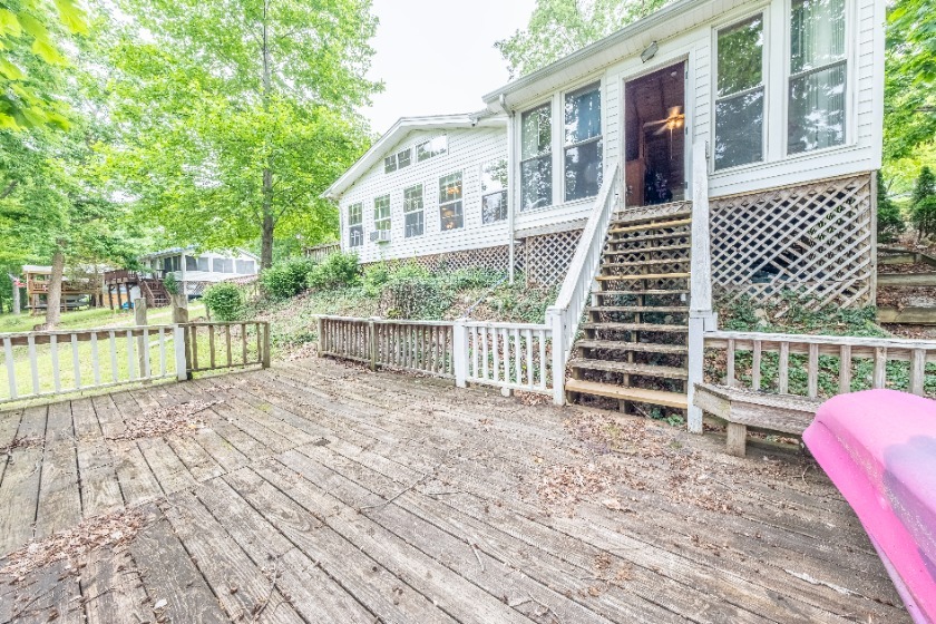 Rental friendly neighborhood, gentle walk to water! - photo 37