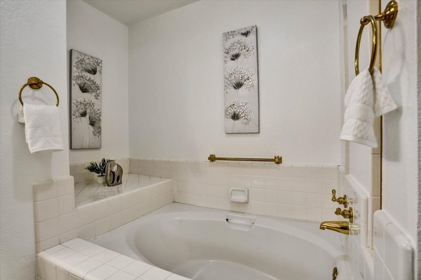 NEW PRICE REDUCTION! Welcome to resort-style active living in - photo 24