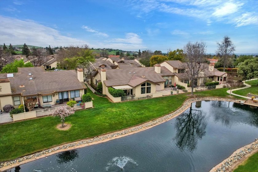 NEW PRICE REDUCTION! Welcome to resort-style active living in - photo 36
