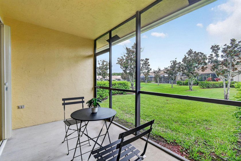 A MUST-See! This charming NEW 2025 ROOF and lakefront villa is - photo 45