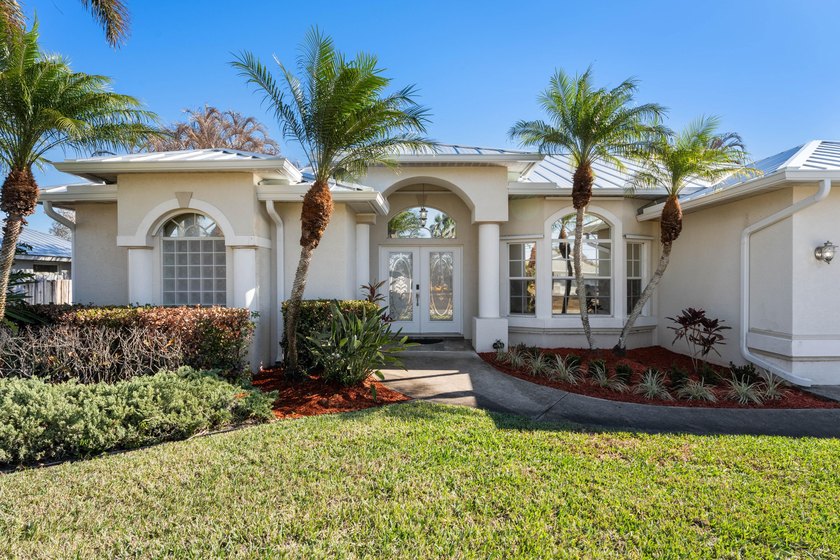Beautifully maintained 3-bed, 2.1 bath home with 2 car garage - photo 6