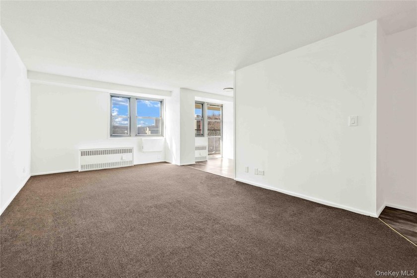 Welcome to Apartment 4E at 290 West 232nd Street - a bright and - photo 7