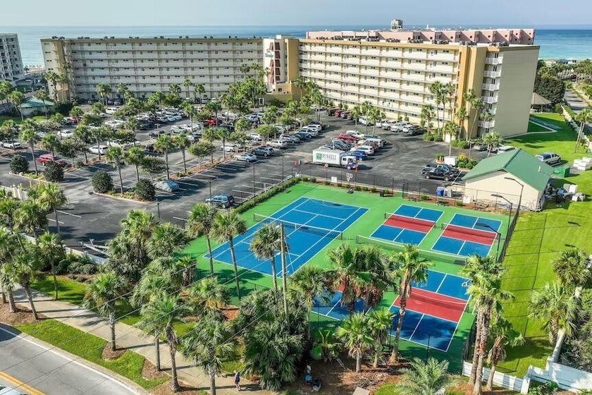 2bedroom 2 bath- End Unit- at The Islander Resort. Recently - photo 27