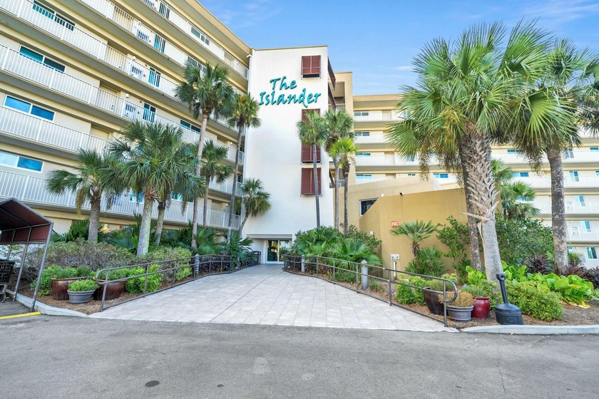 2bedroom 2 bath- End Unit- at The Islander Resort. Recently - photo 34