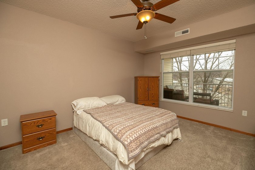 Don't miss this two-bedroom, two bath unit in River Bluff Co-op - photo 10