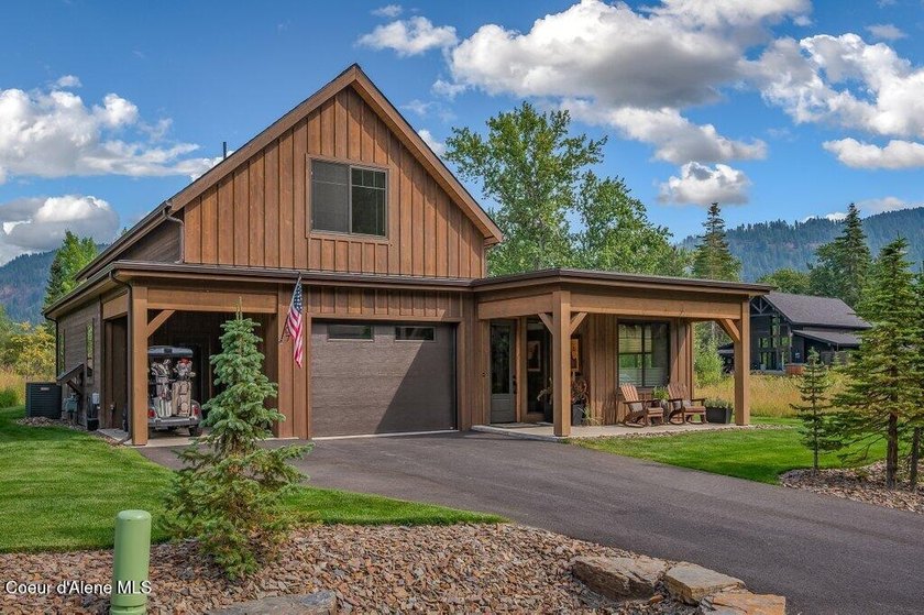 Nestled within The Idaho Club, The Oxbow offers an exclusive - photo 2