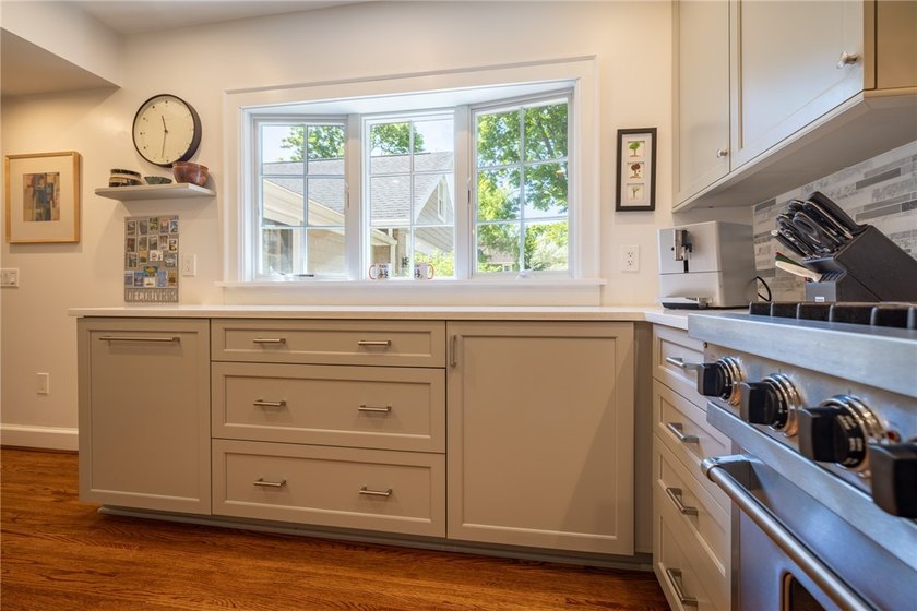 Some homes are beautifully updated. Others are rich in character - photo 26