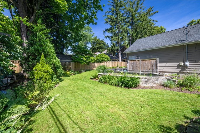 Some homes are beautifully updated. Others are rich in character - photo 46