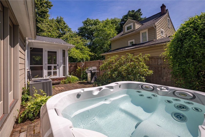 Some homes are beautifully updated. Others are rich in character - photo 48
