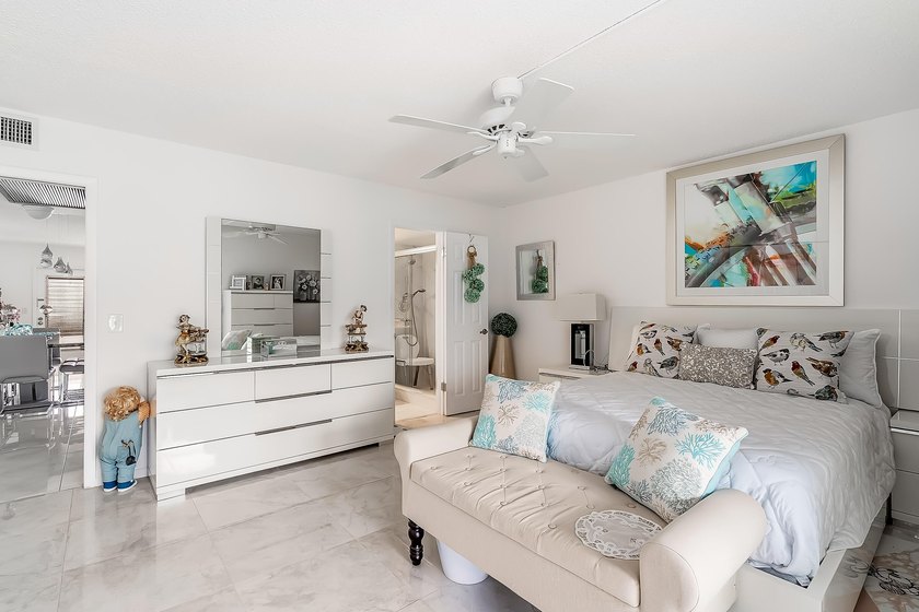 Completely renovated and move in ready, this beautiful updated - photo 11