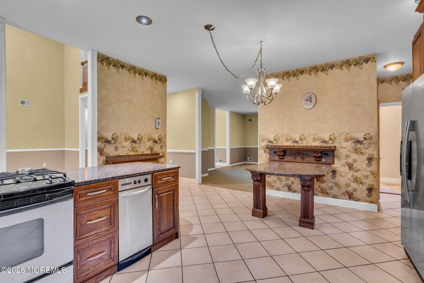 Welcome to an extraordinary opportunity in the highly sought - photo 21