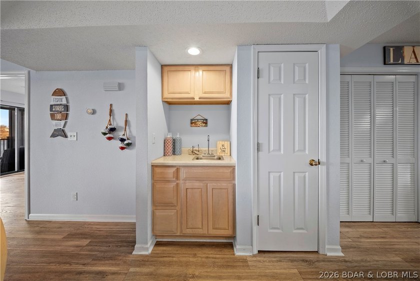 A turnkey Lake Ozark condo offering comfort, convenience, and - photo 13