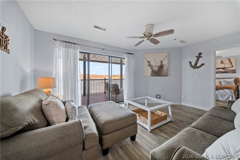 A turnkey Lake Ozark condo offering comfort, convenience, and - photo 15