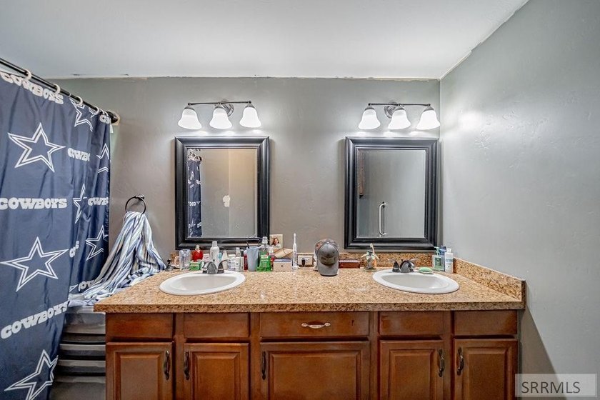 Seller willing to work with buyer on concessions for lot rent or - photo 27